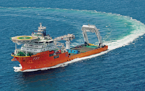 武船集團(tuán)建成中國(guó)首艘深潛水工作母船